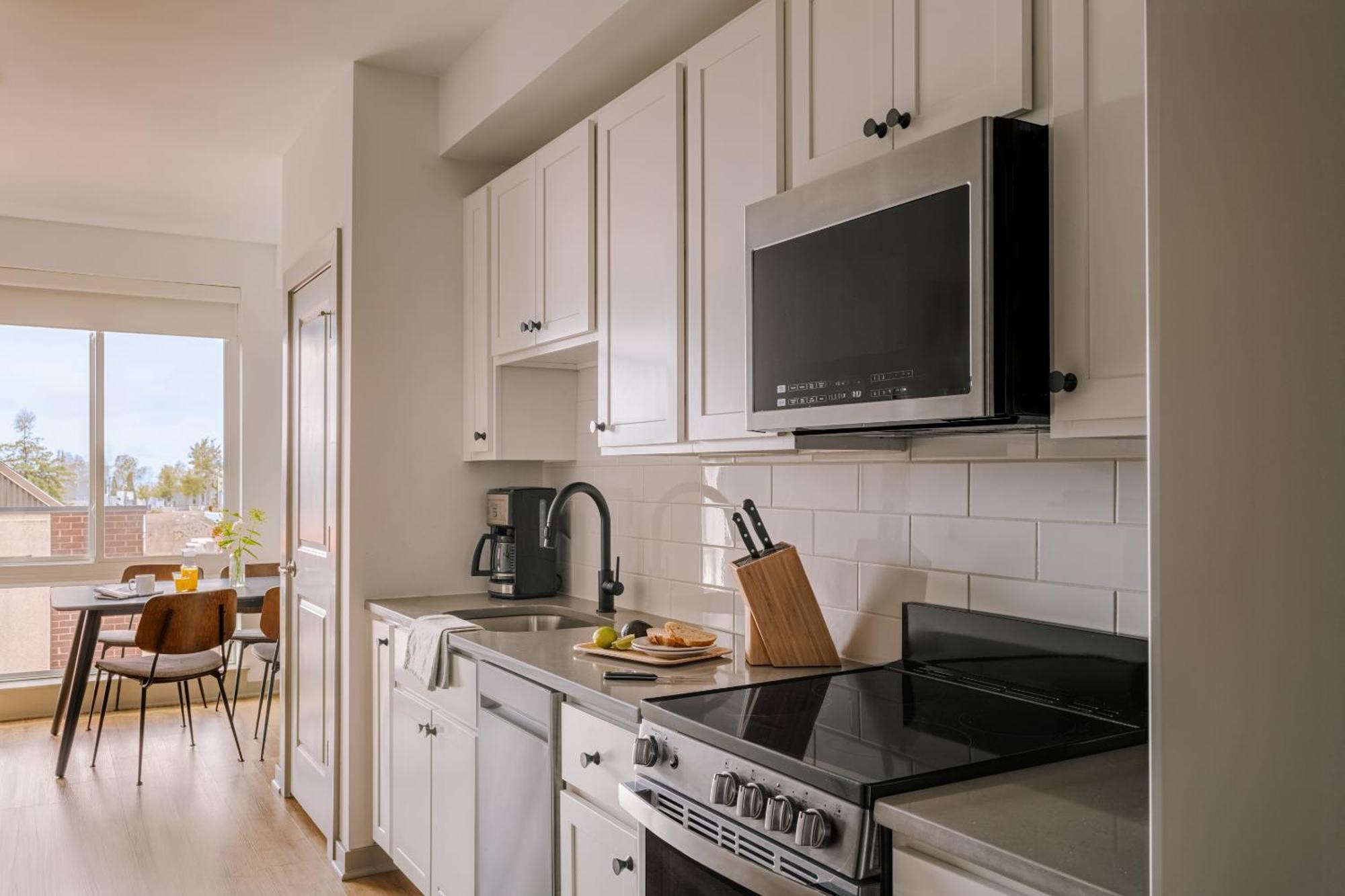 Sonder The Sloan Aparthotel Philadelphia Exterior photo