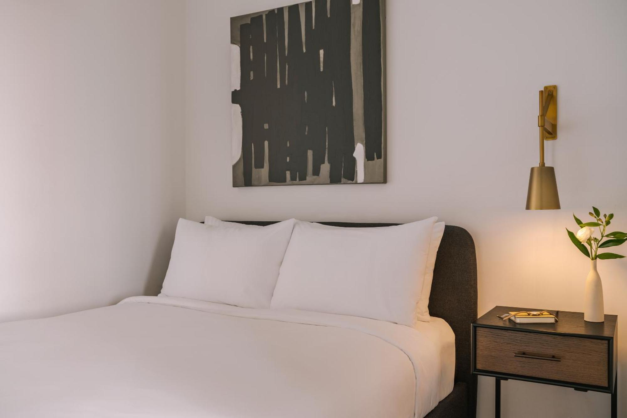 Sonder The Sloan Aparthotel Philadelphia Exterior photo
